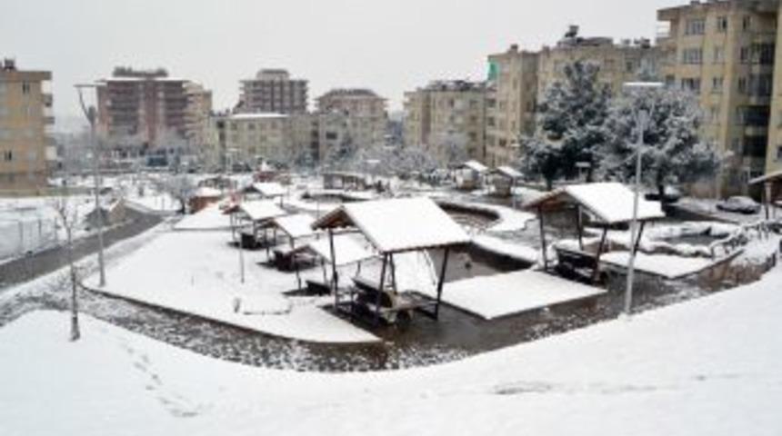 Kahramanmaraş Beyaza B&uuml;r&uuml;nd&uuml;