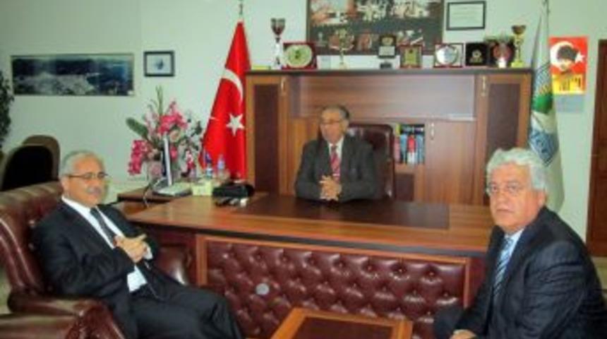 Muğla Valisi G&uuml;ven&ccedil;er Il&ccedil;elerdeki Incelemelerini S&uuml;rd&uuml;r&uuml;yor