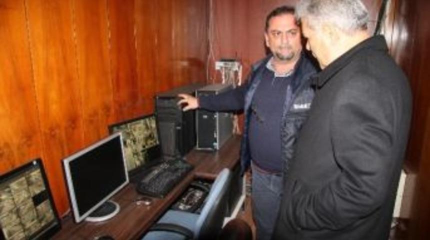 Ak Partili Hakkı Atila, Sanayi Sitesini Ziyaret Etti