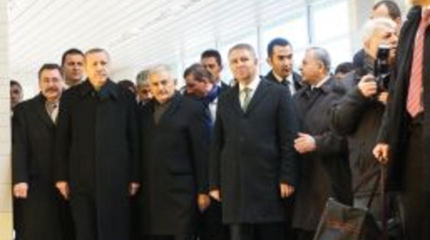 Erdoğan, Başkent-Sincan Metro Hattının Test S&uuml;r&uuml;ş&uuml;ne Katıldı, A&ccedil;ılış Ocakta