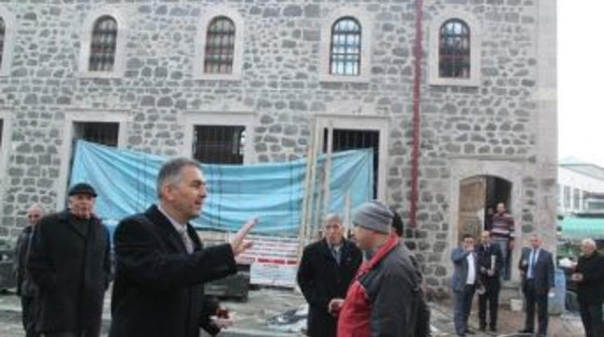 Merkez Hasanağa Camisi&rsquo;nin Restorasyon &Ccedil;alışmaları S&uuml;r&uuml;yor