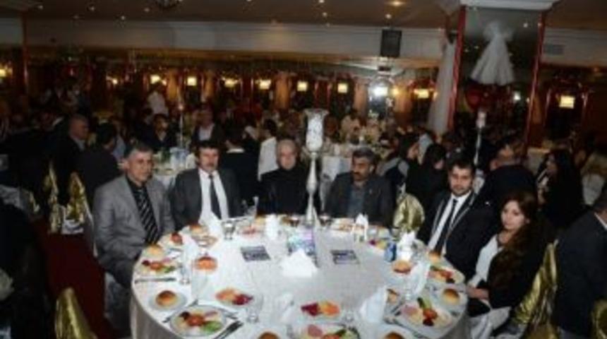 Aldırmaz Akkapıspor'un Gecesine Katıldı