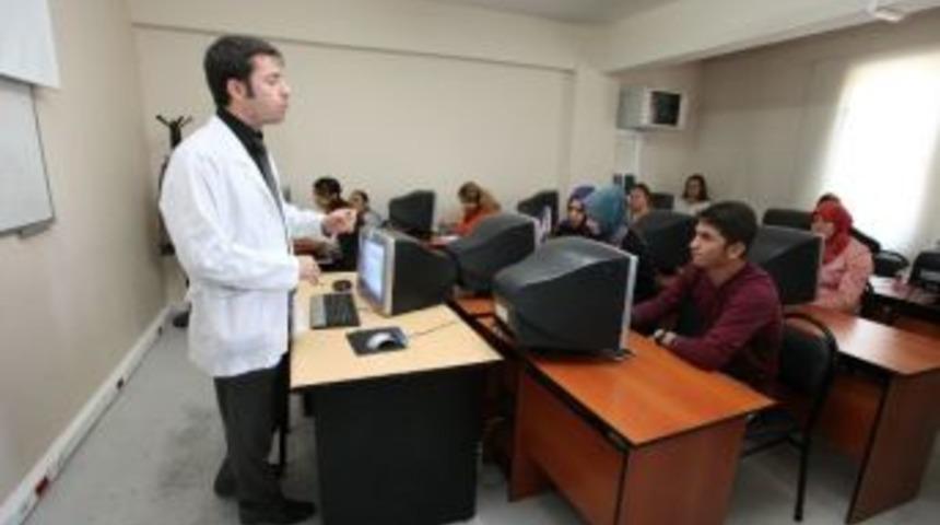 Omek&rsquo;in Bilgisayar Eğitimleri Devam Ediyor