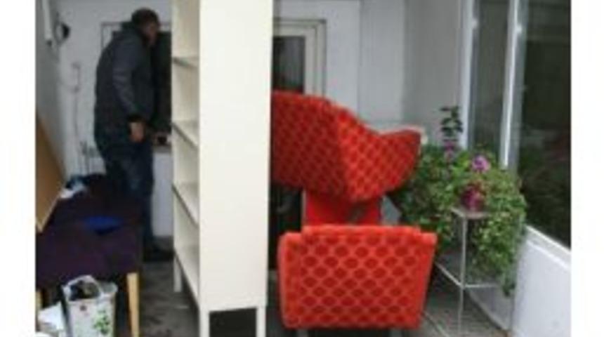 Duru Tiyatro Sahnesi Tahliye Edildi