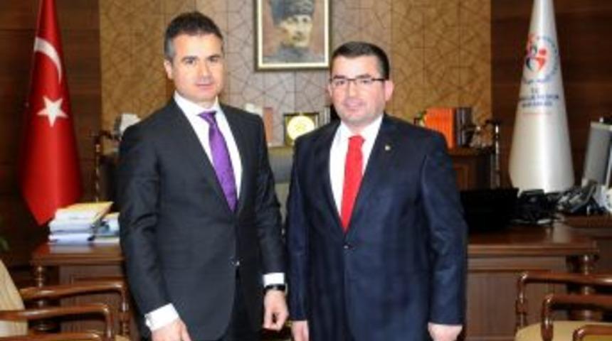 &Ccedil;arşamba TSO Başkanı, Bakan Kılı&ccedil;'ı Ziyaret Etti