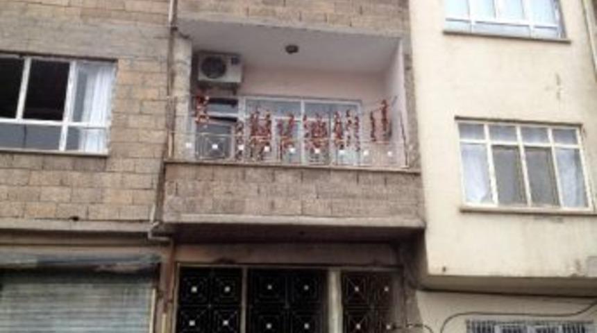 Balkon Sucukları G&ouml;r&uuml;c&uuml;ye &Ccedil;ıktı