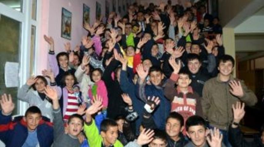 Kayseri Valisi Orhan D&uuml;zg&uuml;n, Tomarza'da