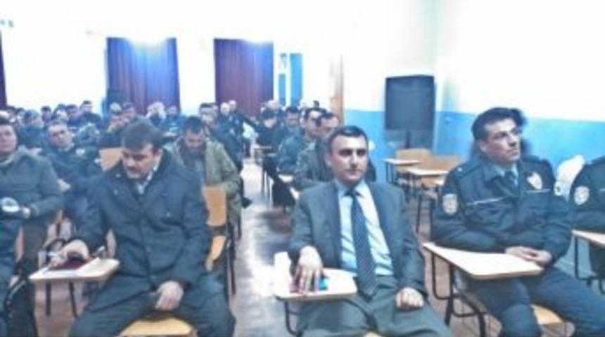Sungurlu&rsquo;da Emniyet Personeline İletişim Semineri