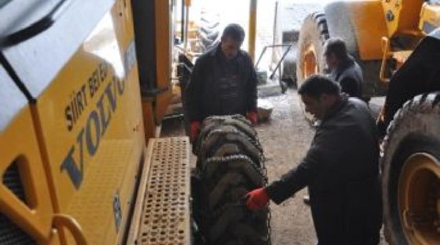 Siirt Belediye&rsquo;sinden Karla M&uuml;cadele &Ccedil;alışması