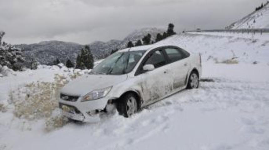 Ecel Direksiyonda Yakaladı