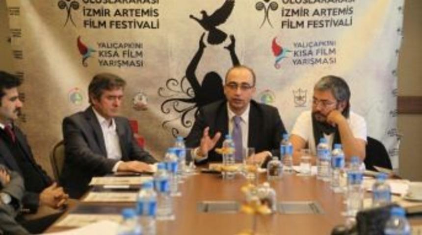 İzmir Uluslararası Artemis Film Festivali Başkanı Muammer Sarıkaya: