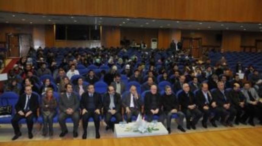 Rekt&ouml;r Akan, Uluslararası &Ouml;ğrencilerle Buluştu