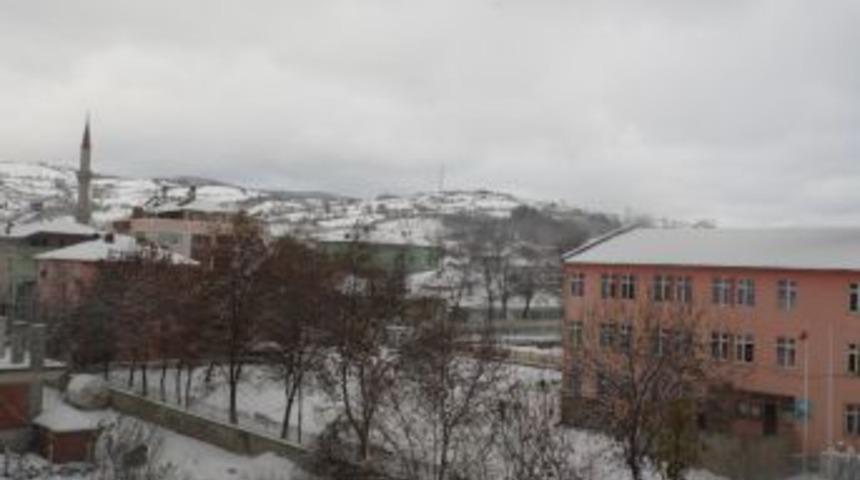 Ala&ccedil;am'da Eğitime Kar Arası