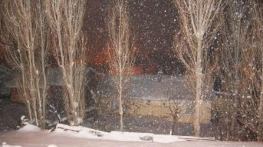 Bitlis&rsquo;te Okullara Kar Tatili