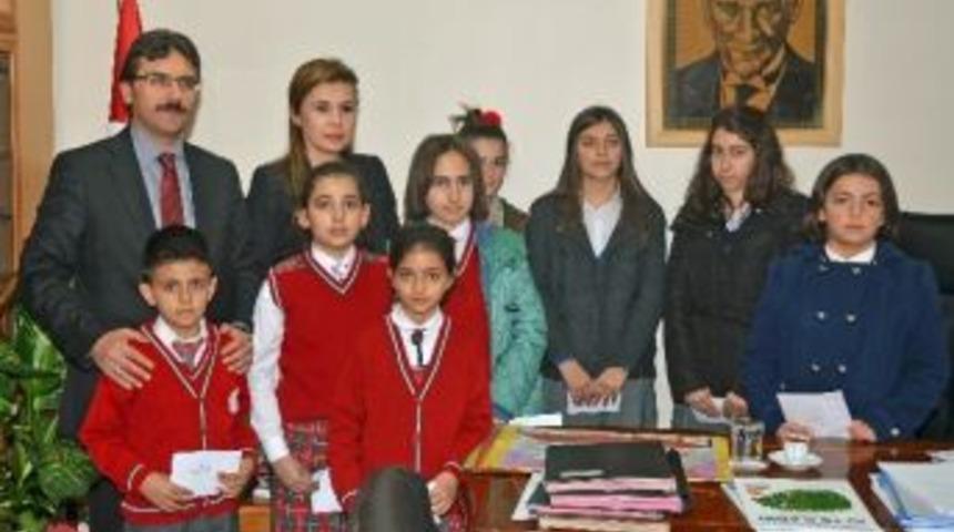 G&uuml;m&uuml;şhane&rsquo;de &Ouml;ğrenciler &Ouml;d&uuml;llendirildi