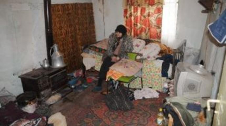 82 Yaşındaki Kadının Hayatta Kalma M&uuml;cadelesi