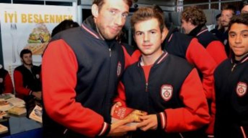 Altınordu Ailesi Akademide Buluştu