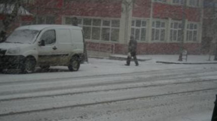 Kars&rsquo;ta 23 K&ouml;y Yolu Kapalı