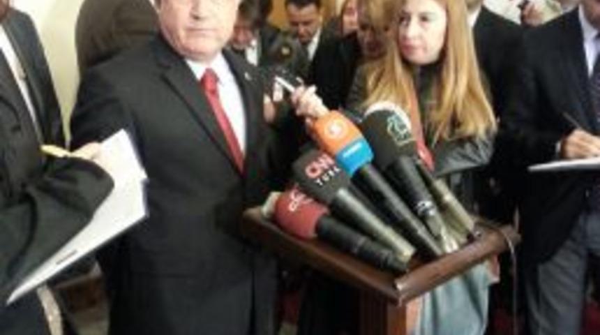 Cemil &Ccedil;i&ccedil;ek&rsquo;ten Meclis'te K&uuml;f&uuml;rleşmeye Tepki: İsyan Ediyorum