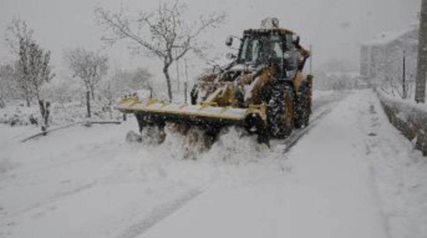 Başiskele'de Kar Mesaisi