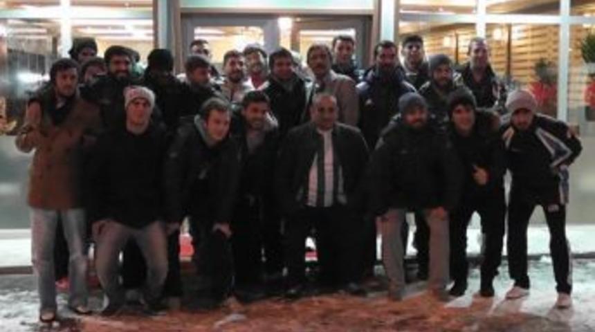 Kırşehirspor Futbolcuları Ve Teknik Heyet Moral Yemeğinde Bir Araya Geldi