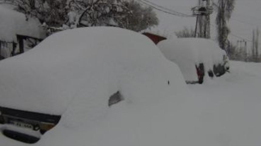 &Ccedil;ukurca&rsquo;da Kar Yağışı