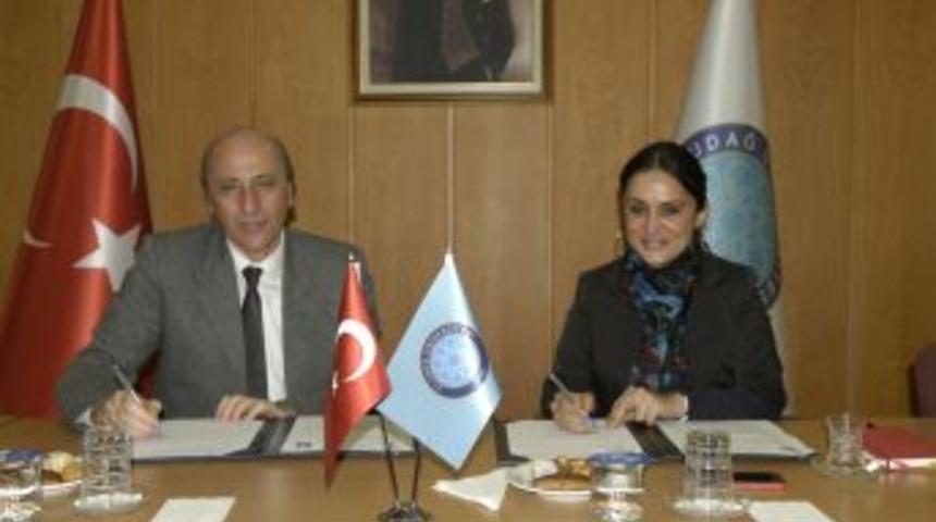 U&Uuml; Ile Bursa Devlet Tiyatrosu Işbirliğine Gitti