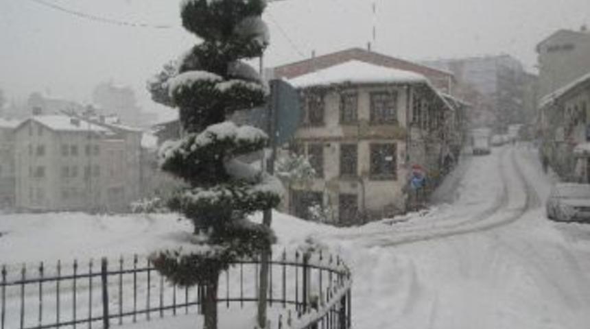 Kar Eğlenceye D&ouml;n&uuml;şt&uuml;