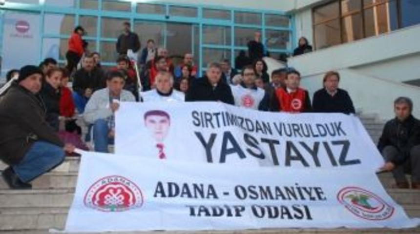 Doktorlardan Oturma Eylemi