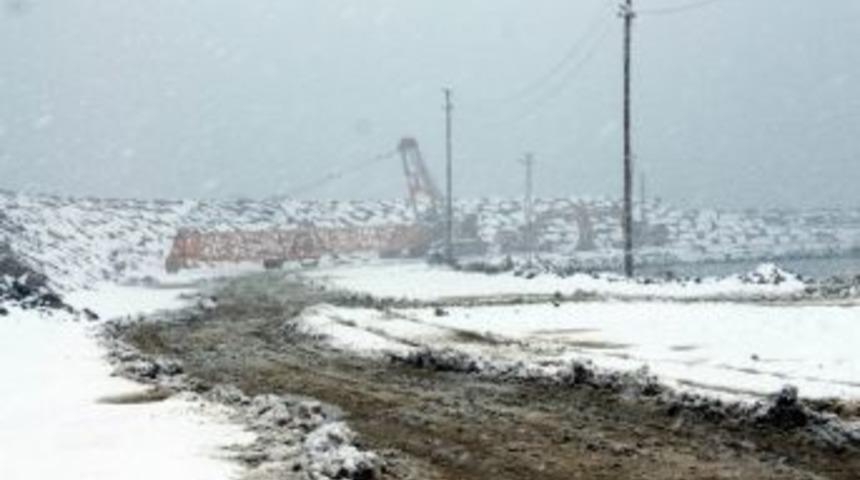 Havalimanında Kar Tatili