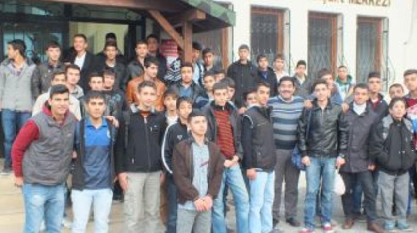 S&uuml;leyman Şah Gen&ccedil;lik Merkezi &Ouml;ğrencilere Hatay&rsquo;ı Gezdirdi