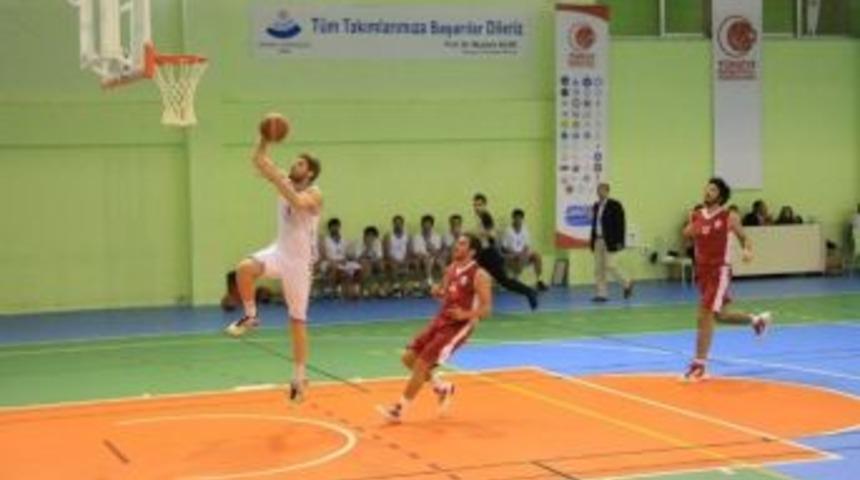 As&uuml; Basketbol Takımı &Uuml;st Tura Y&uuml;kseldi