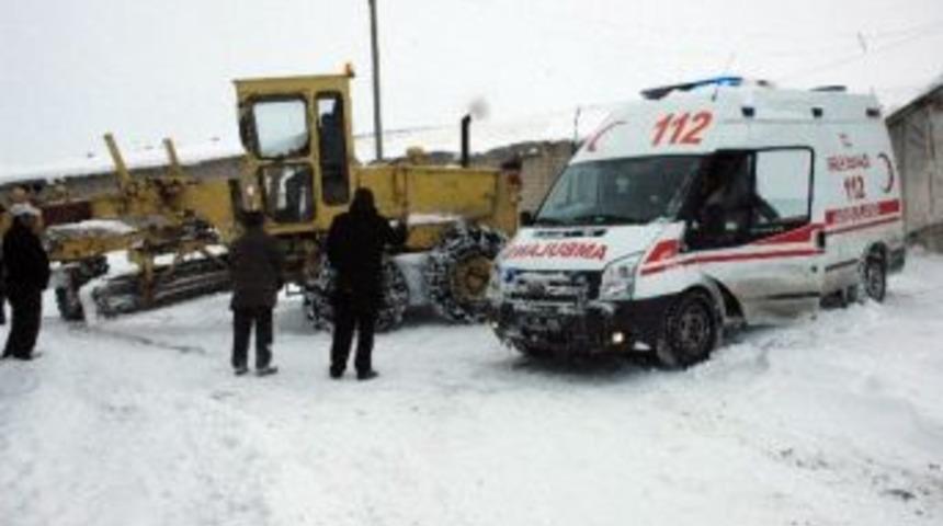 (&ouml;zel Haber) Van'da Hasta Kurtarma Operasyonu