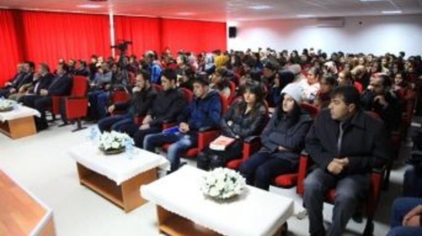 As&uuml;&rsquo;de T&uuml;rk Modernleşme S&uuml;re&ccedil;leri Konferansı