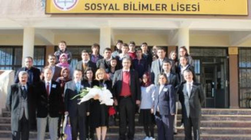 Sabahattin Zaim'e Anma