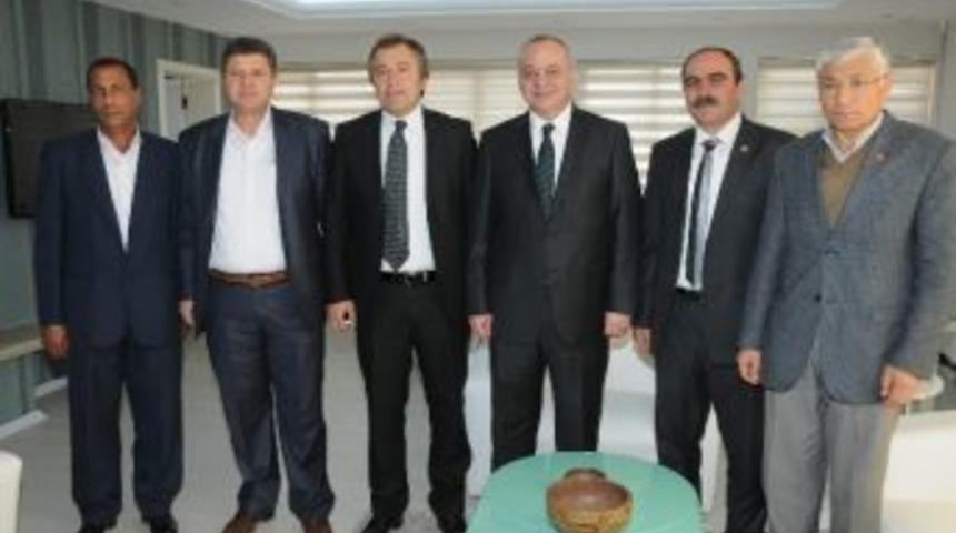 Selendi&rsquo;den Başkan Erg&uuml;n&rsquo;e Teşekk&uuml;r Ziyareti