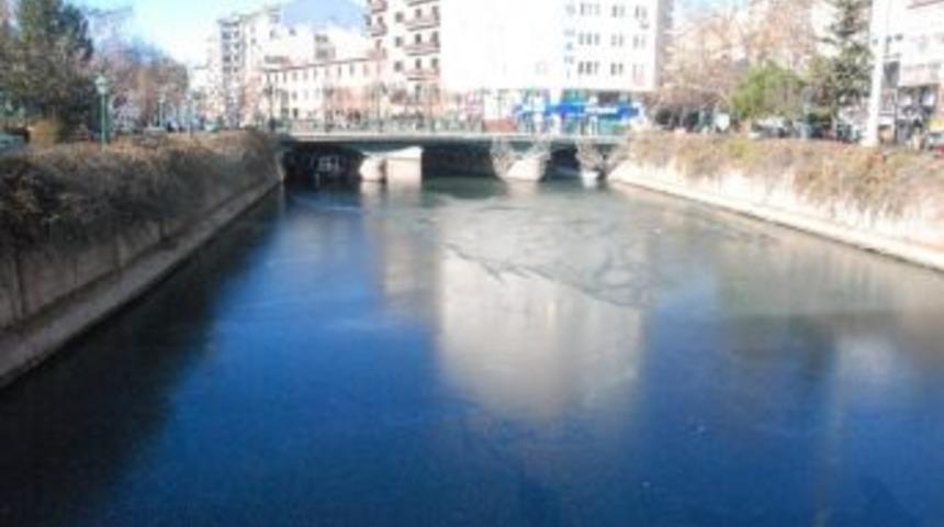 Eskişehir'de Donduran Soğuklar