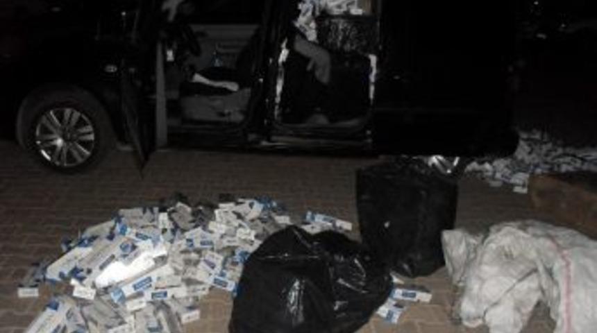 Polisten Ka&ccedil;ak Sigara Operasyonu