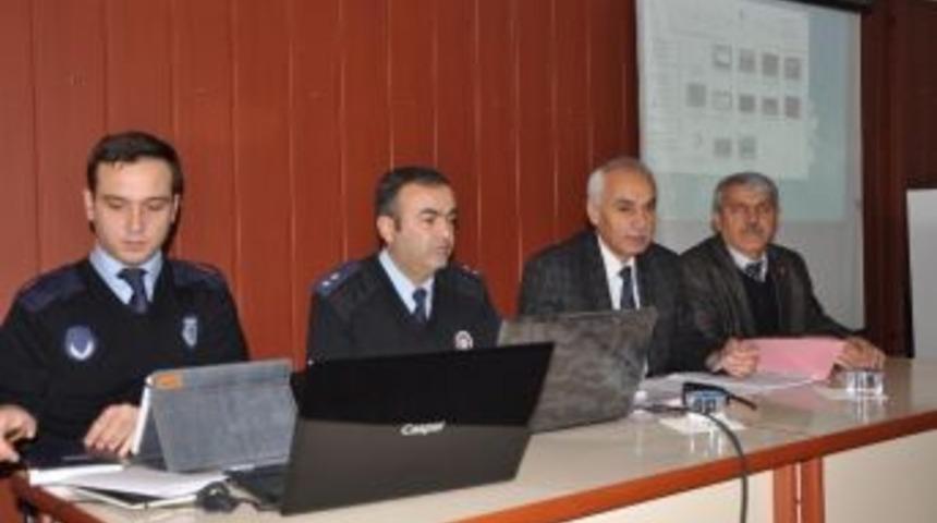 Sorgun&rsquo;da Servis Şof&ouml;rlerine Seminer Verildi