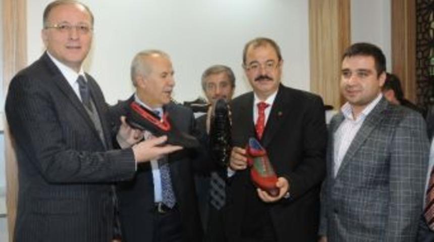 Gapshoes Fuarı A&ccedil;ıldı