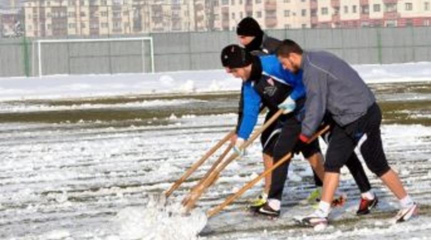 Boluspor&rsquo;da Sıkıy&ouml;netim S&uuml;r&uuml;yor