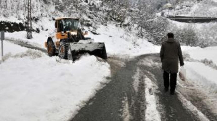 Trabzon’da 295 Köy Yolu Ulaşıma Kapalı Bulunuyor