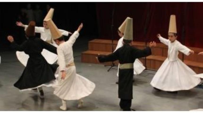 Çaycuma’da Mevlana Gecesi Düzenlendi