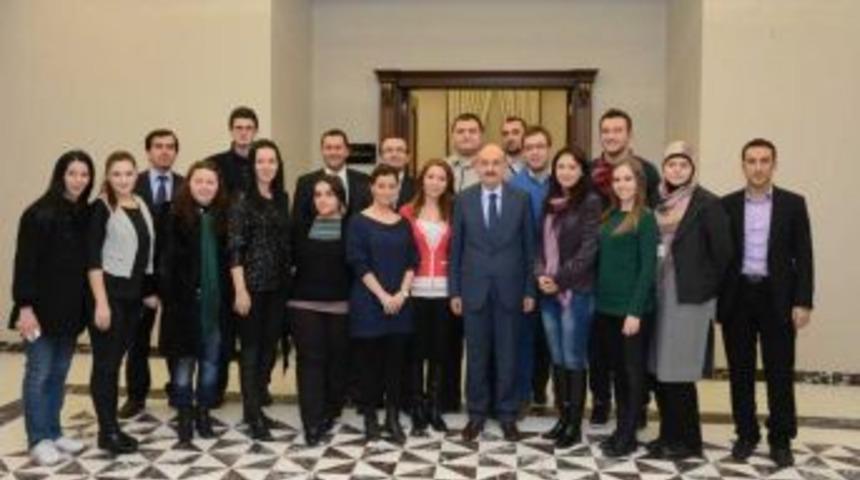 M&uuml;ezzinoğlu, Balkanlı Gazetecileri Kabul Etti