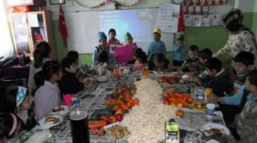 Hisarcık Atat&uuml;rk İlkokulunda Tutum, Yatırım Ve Yerli Malları Haftası Kutlandı