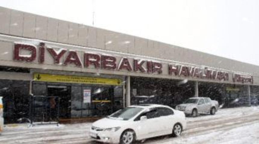 Diyarbakır&rsquo;da Hava Ulaşımı A&ccedil;ıldı