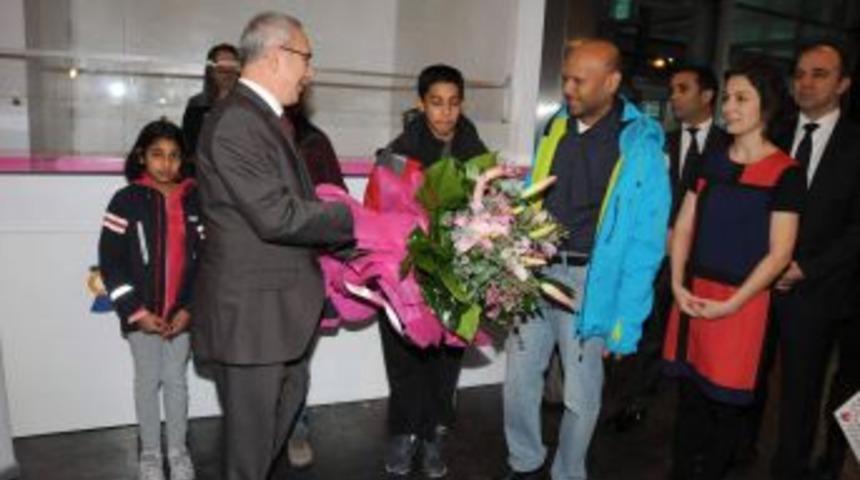 İstanbul&rsquo;a 10 Milyonuncu Turist Geldi