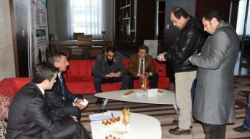 K&uuml;tahya'da Evsizlere Şefkat Eli