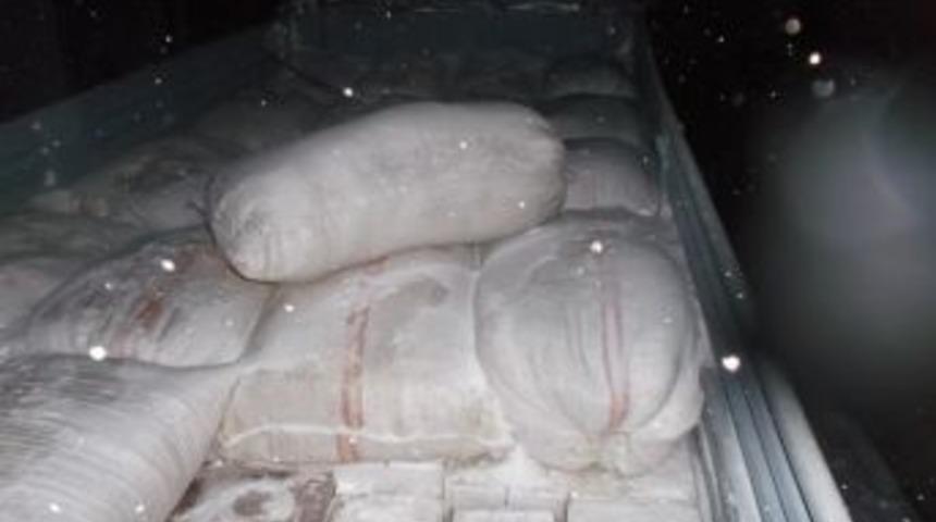 Kepek &Ccedil;uvalları Arasında Sigara Ka&ccedil;ak&ccedil;ılığı