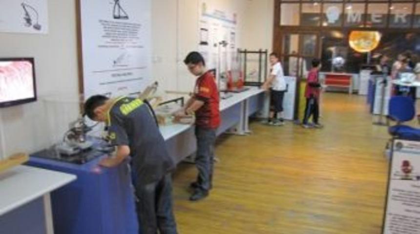 &Ouml;demiş, Deneme Ve Bilim Merkezi İle &Ouml;ğreniyor